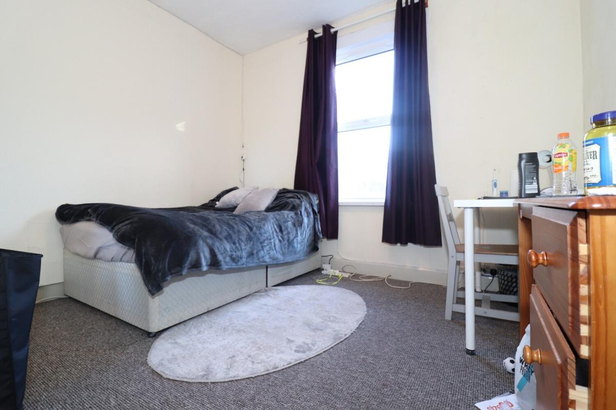 5 bedroom house for rent Ruthin Gardens, Cardiff, CF24 4AU UniHomes