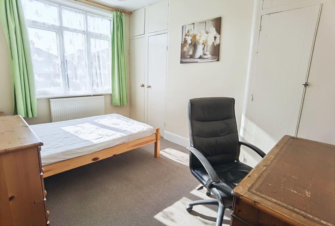 5 bedroom house for rent Fernhurst Road Portsmouth, PO4 8AA UniHomes