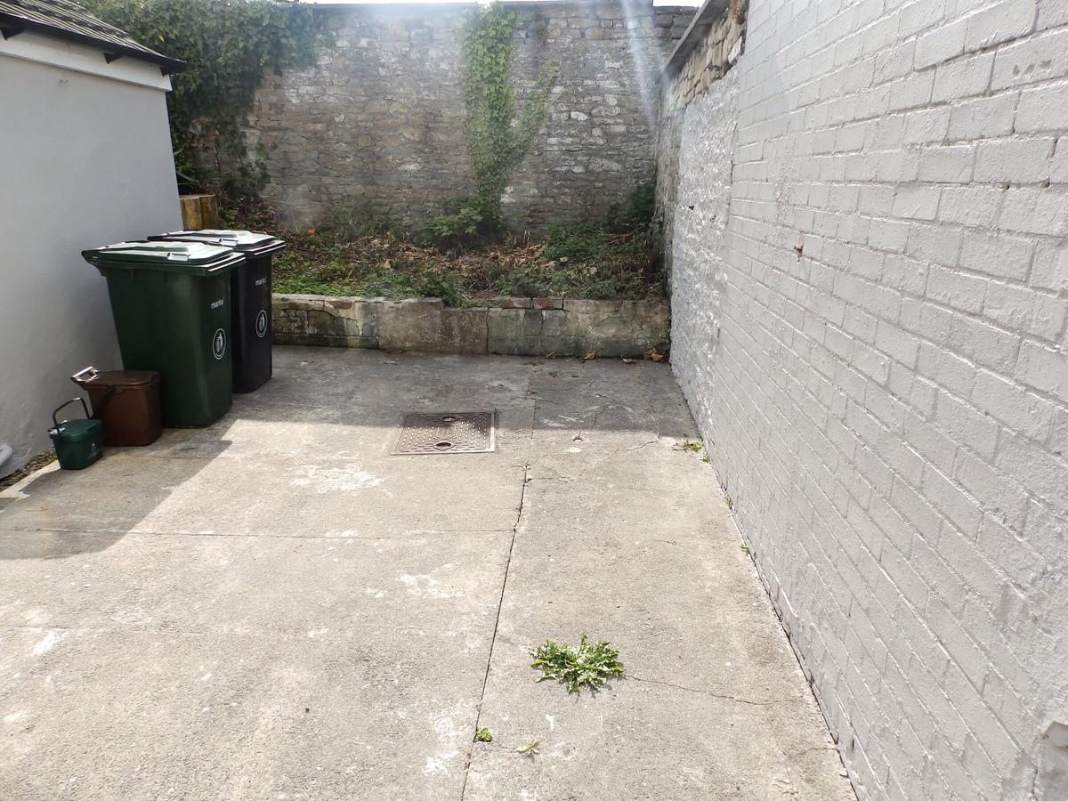 5 bedroom house for rent Russell Street, Swansea, SA1 4HR UniHomes