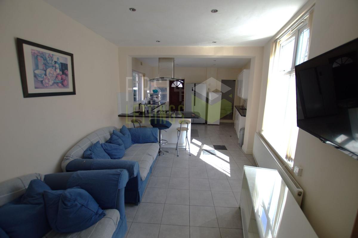 5 bedroom apartment for rent Howard Road, Leicester, LE2 1XJ UniHomes