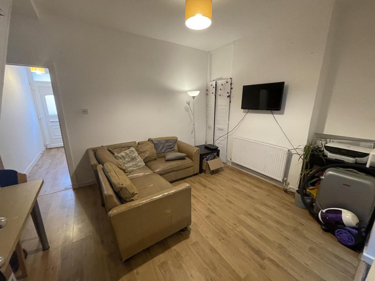 3 bedroom house for rent Rhymney Street, Cardiff, CF24 4DJ UniHomes