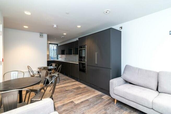 4 bedroom house on Howard Street, Hockley, Nottingham