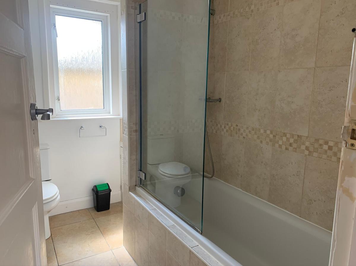 6 bedroom house for rent Lane, Bath, BA2 2EL UniHomes