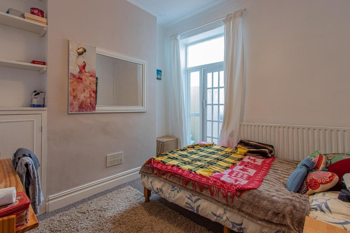 5 bedroom house for rent Angus Street, Cardiff, CF24 3LX UniHomes
