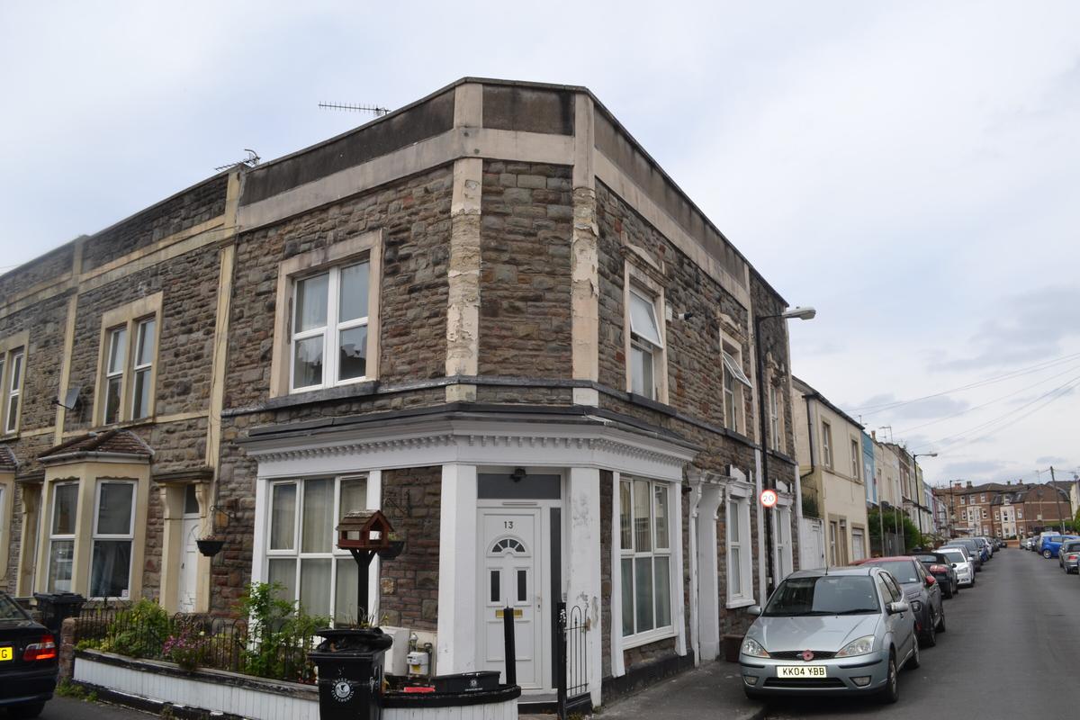 2 bedroom apartment on Chaplin Road, Easton, Bristol