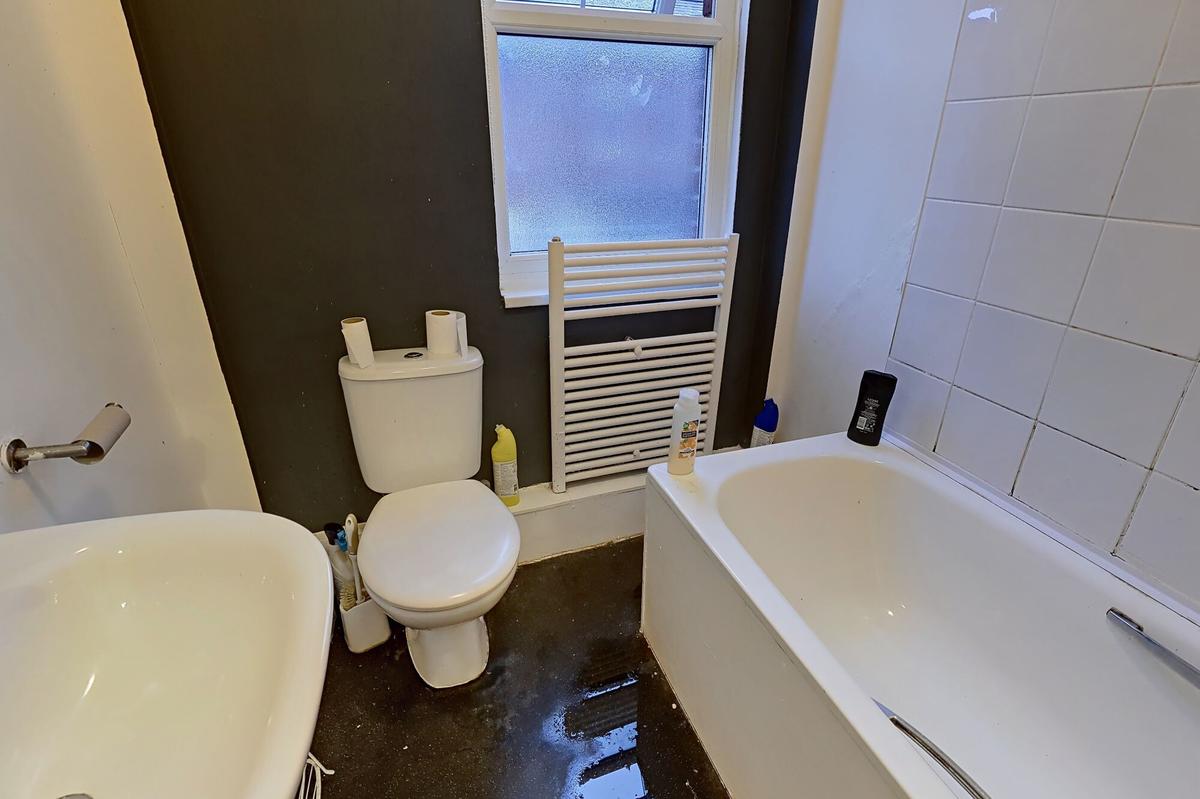 4 bedroom house for rent Claremont Road, Liverpool, L15 3HJ UniHomes