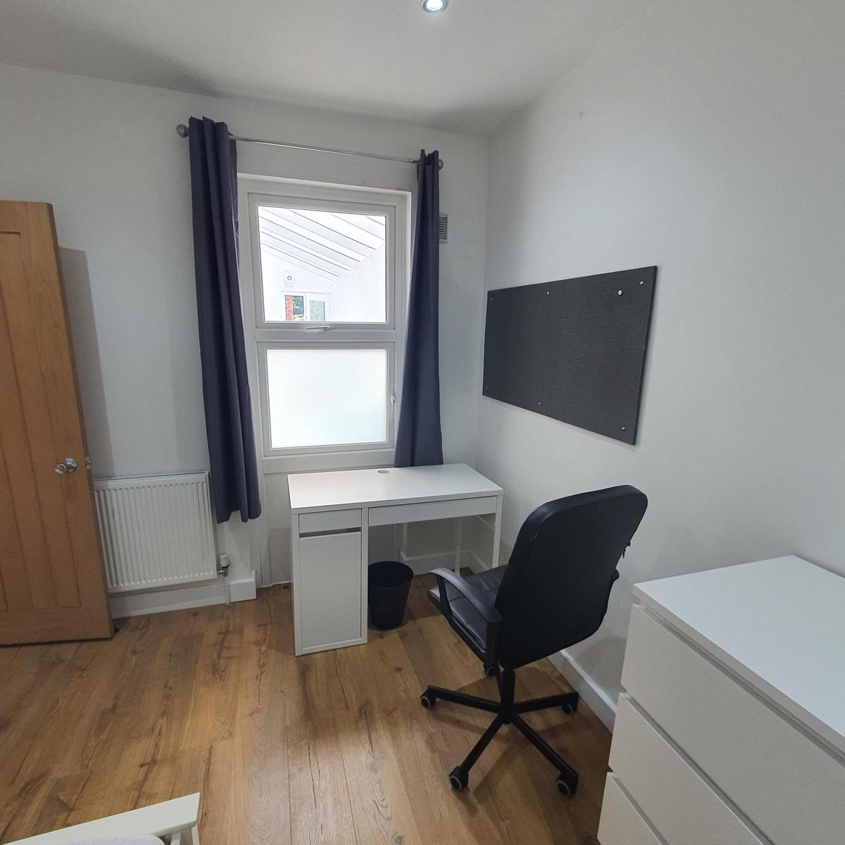 6 bedroom house for rent Milton Road, Southampton, SO15 2HR UniHomes