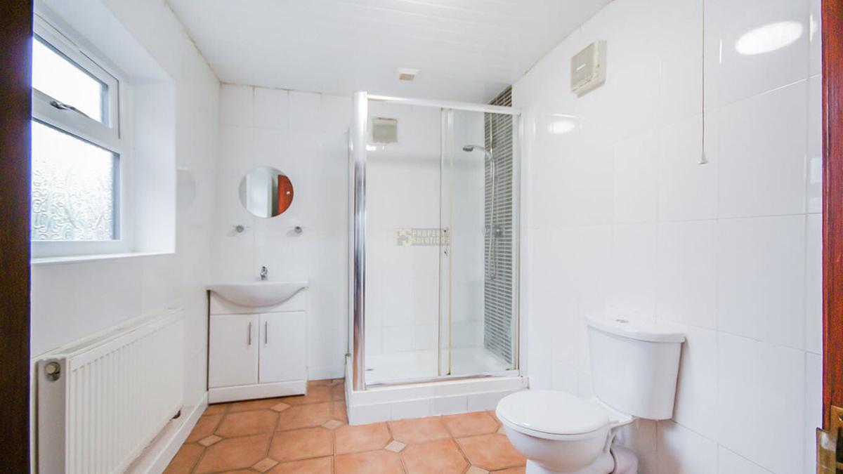 4 bedroom house for rent Teignmouth Road, Birmingham, B29 7BA UniHomes