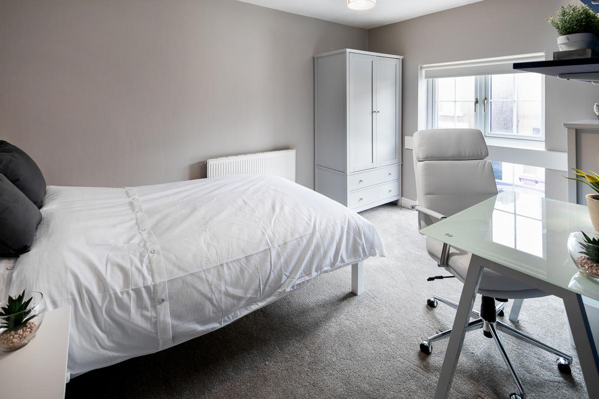 7 bedroom apartment for rent Grosvenor Road, Liverpool, L15 0EZ UniHomes