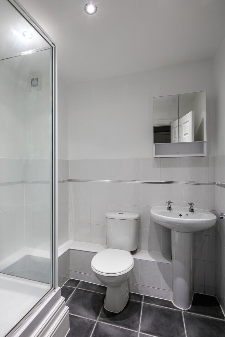 7 bedroom apartment for rent Grosvenor Road Liverpool, L15 0EZ UniHomes