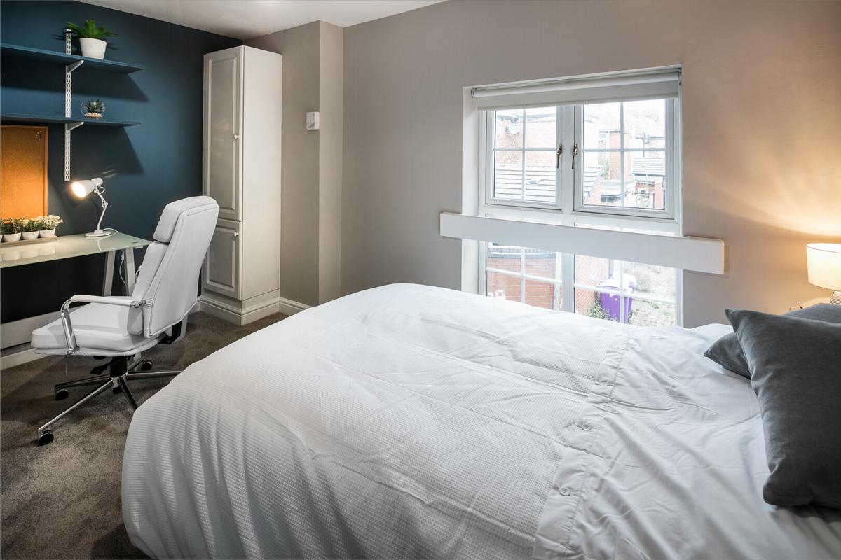 7 bedroom apartment for rent Grosvenor Road, Liverpool, L15 0EZ UniHomes