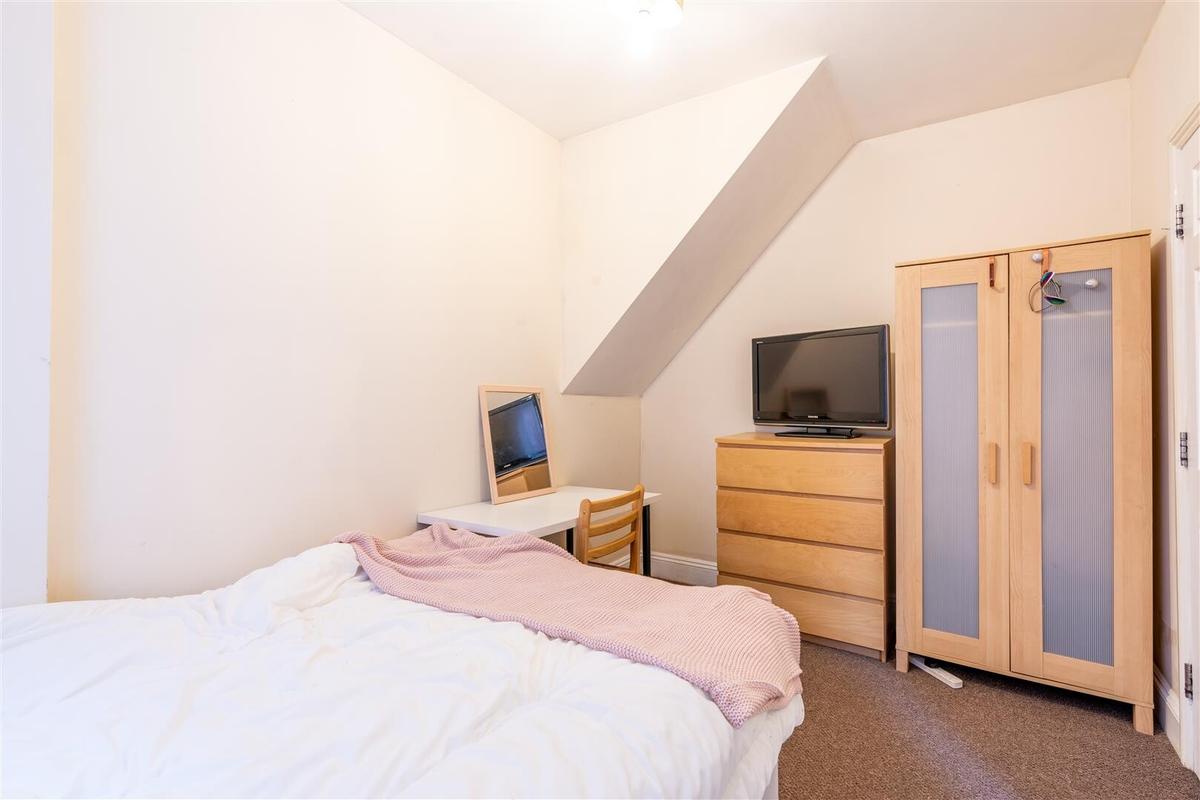 3 bedroom apartment for rent Tavistock Road, Newcastle, NE2 3HY UniHomes