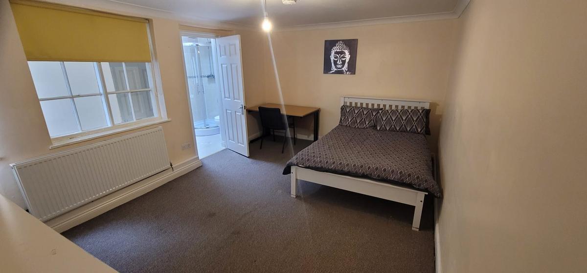 3 bedroom house for rent Craven Street, Northampton, NN1 3EZ UniHomes