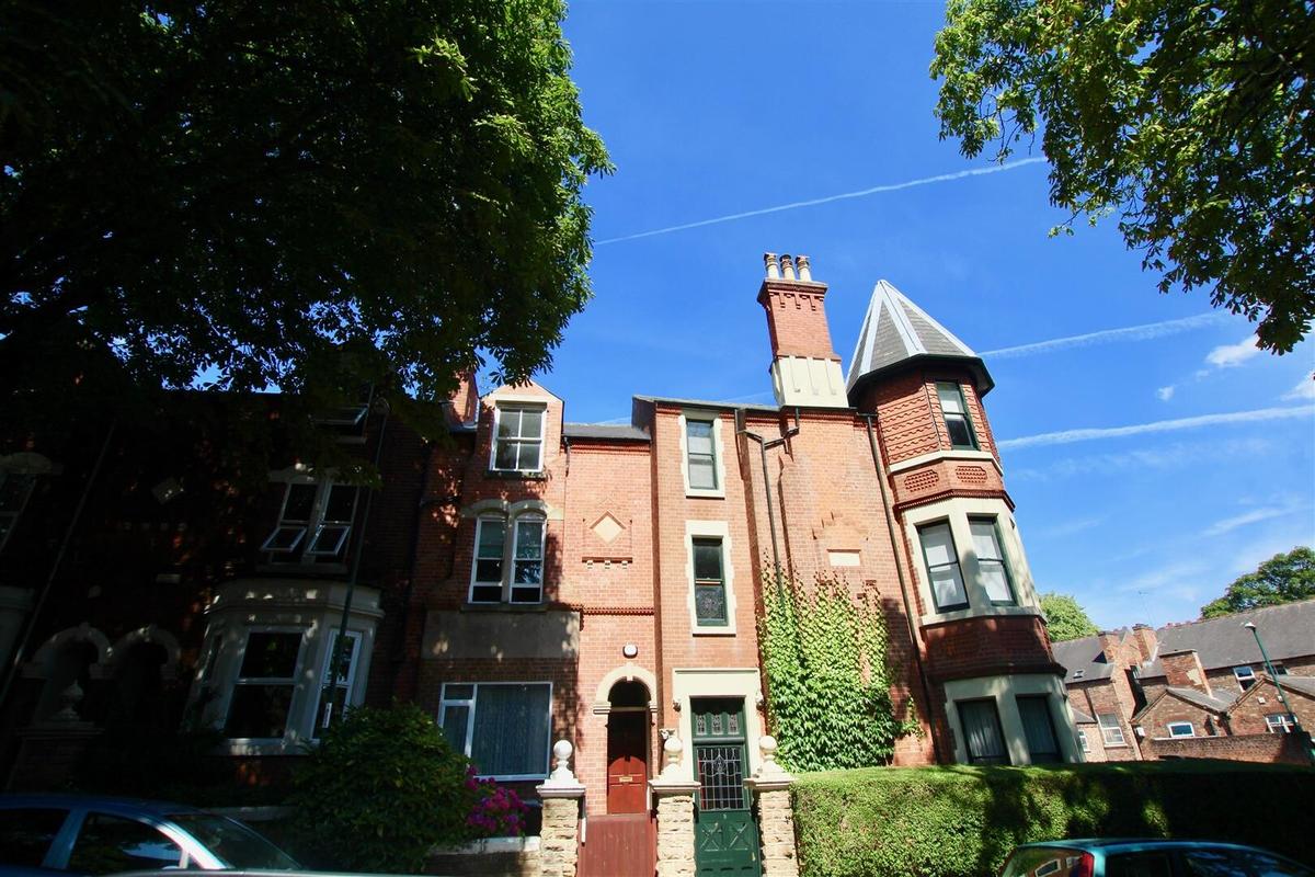 5 bedroom house for rent Bowers Avenue, Nottingham, NG3 4JR UniHomes