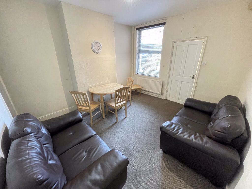 2 bedroom house for rent Oxford Street, Loughborough, LE11 5DP UniHomes