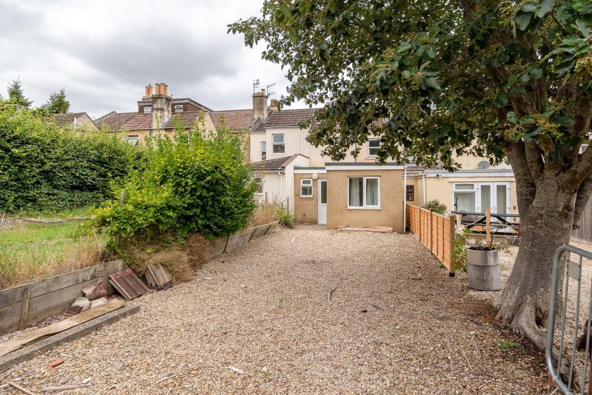 5 bedroom house for rent Lorne Road, Bath, BA2 3BY UniHomes