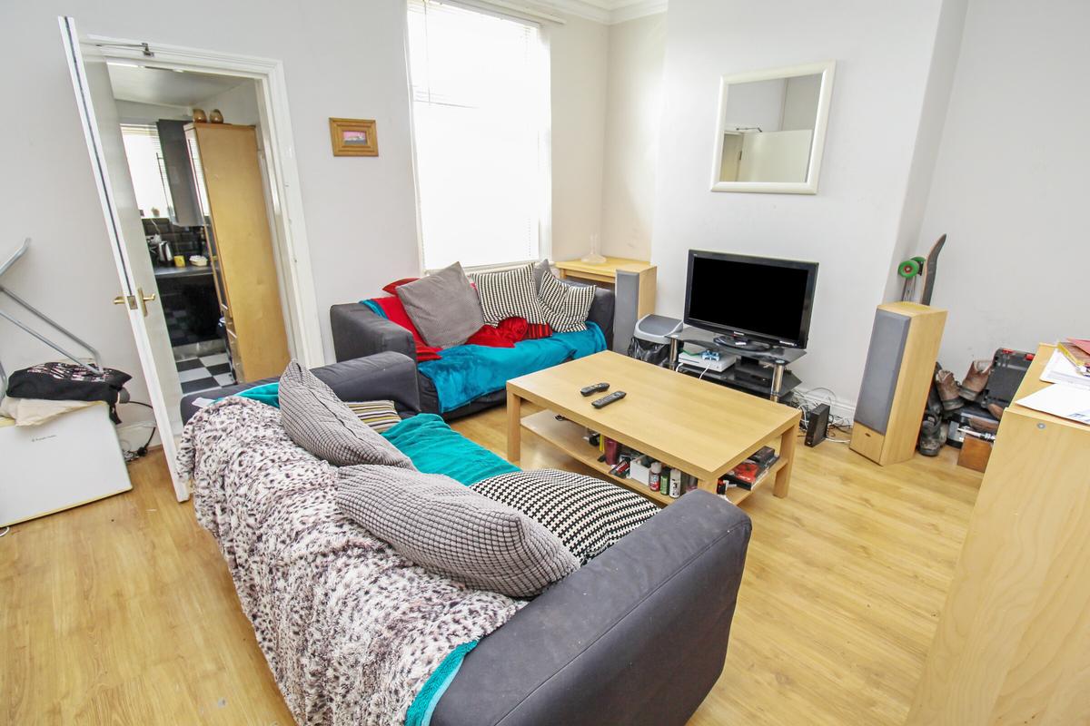 5 bedroom house for rent Bentley Lane, Leeds, LS6 4AJ UniHomes