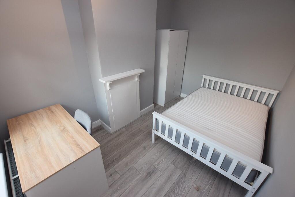 4 bedroom house for rent Overstone Road, 24/25, Northampton, NN1 3JW UniHomes