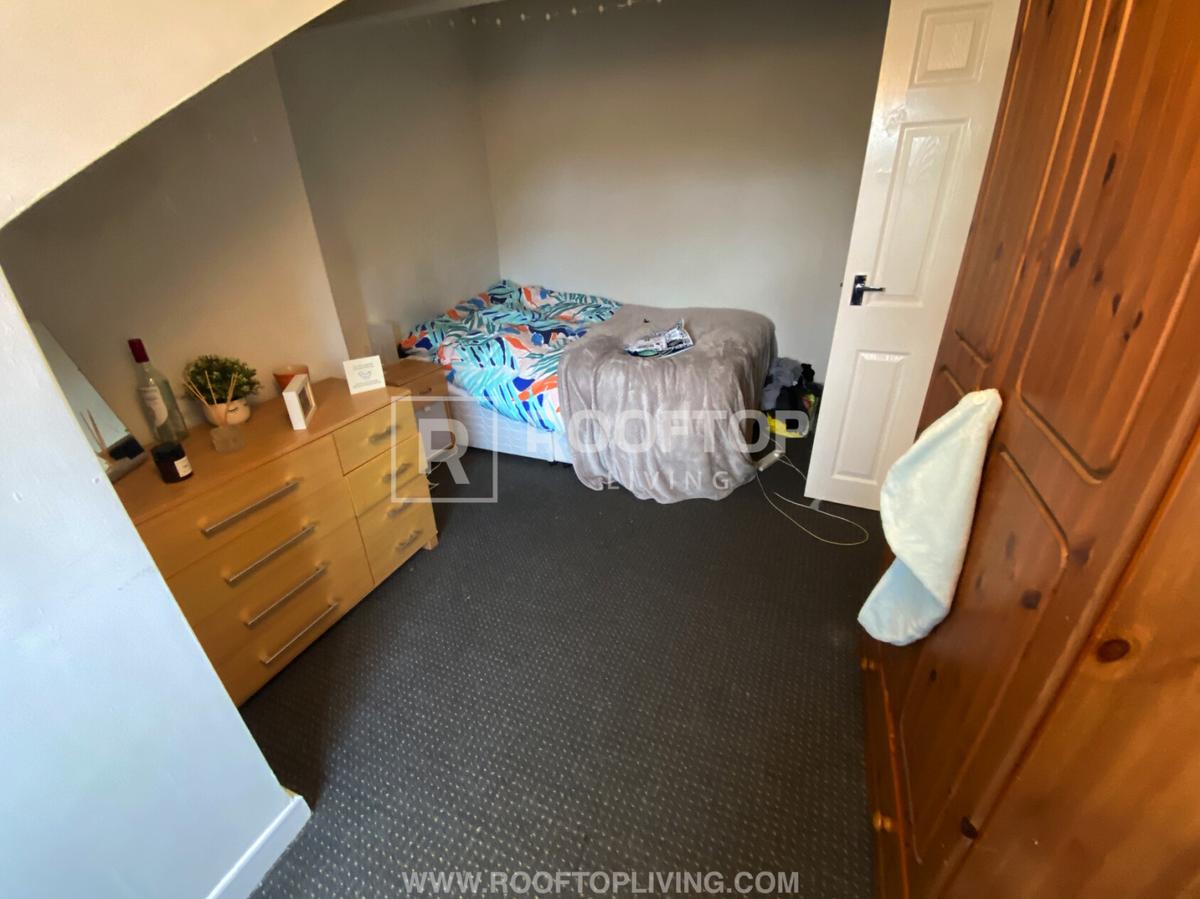 6 bedroom house for rent Welton Mount, Leeds, LS6 1ET UniHomes