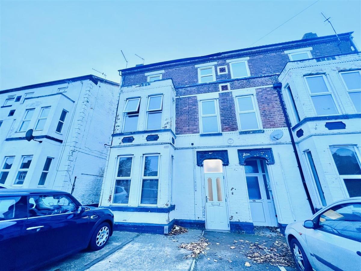 8 bedroom house for rent Loughborough Road, Nottingham, NG2 7JE UniHomes