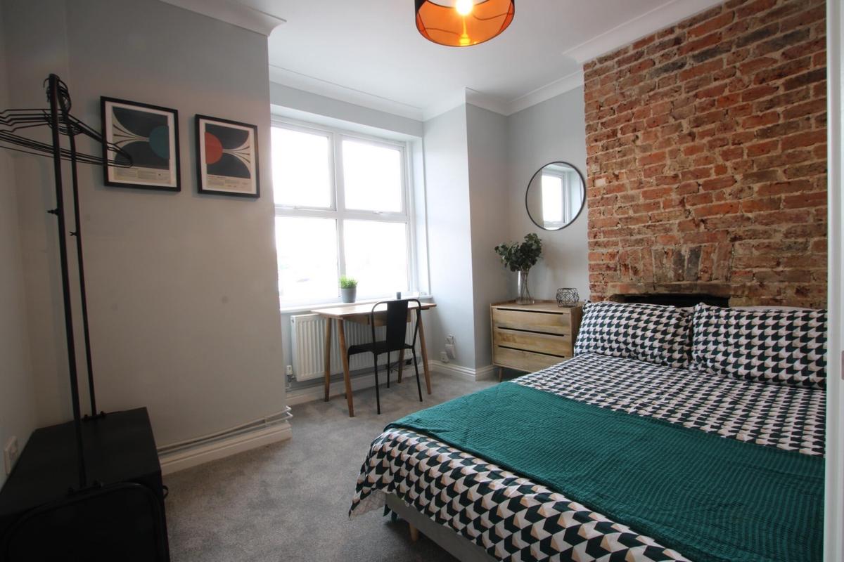 3 bedroom apartment for rent Ladysmith Road, Brighton, BN2 4EJ UniHomes