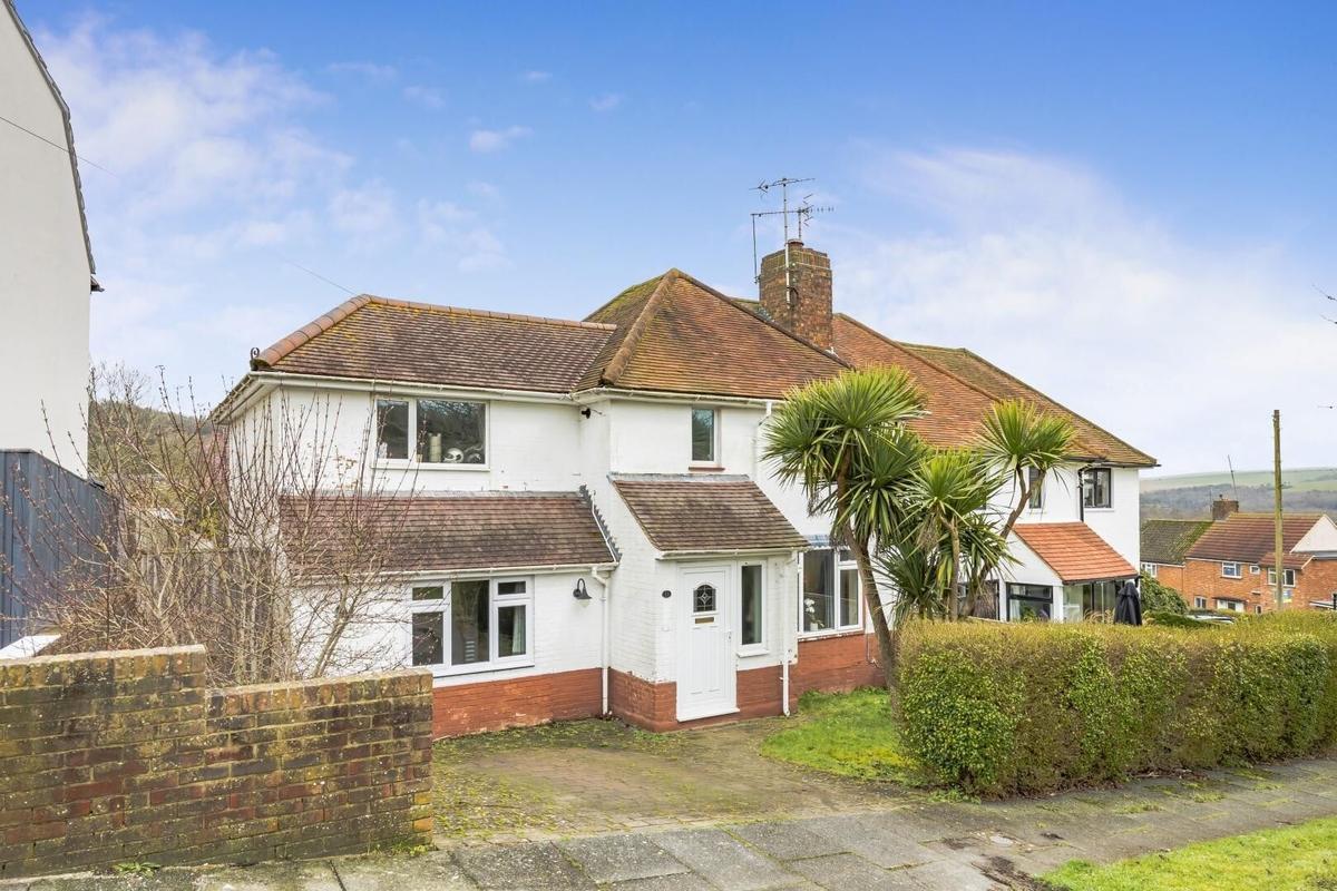 7 bedroom house on Nanson Road, Coldean, Brighton