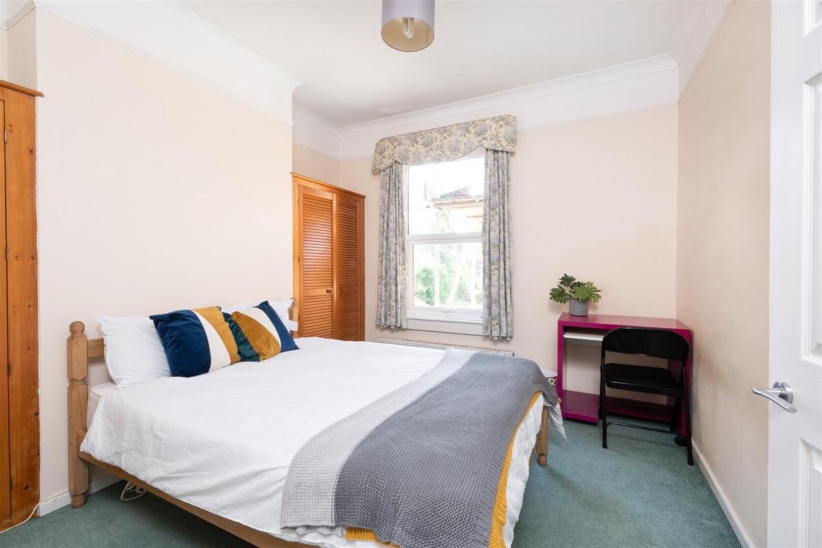 4 bedroom house for rent Victoria Road, Bath, BA2 3QY UniHomes