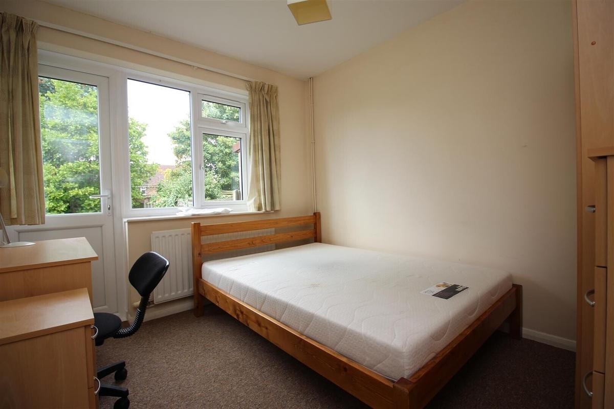 3 bedroom house for rent College Road, Canterbury, CT1 1QX UniHomes