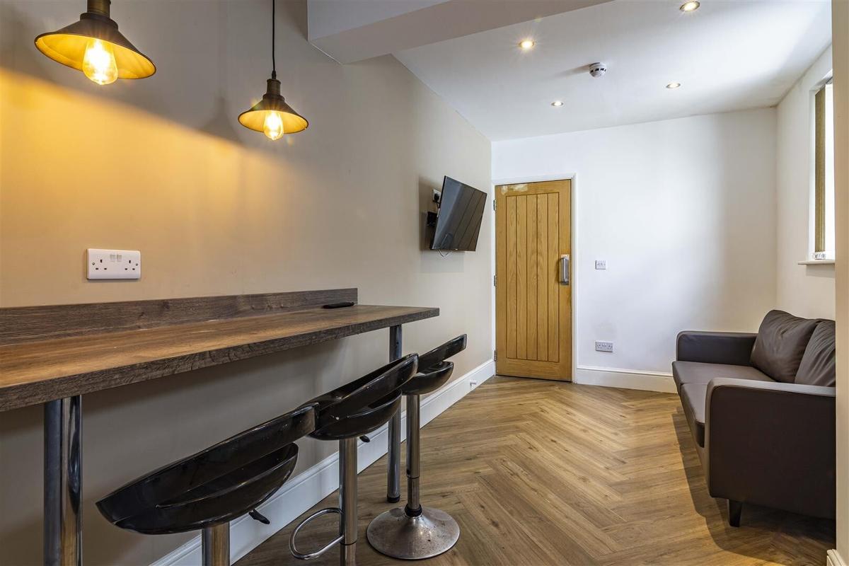 6 bedroom house for rent Radford Boulevard, Nottingham, NG7 5QG UniHomes