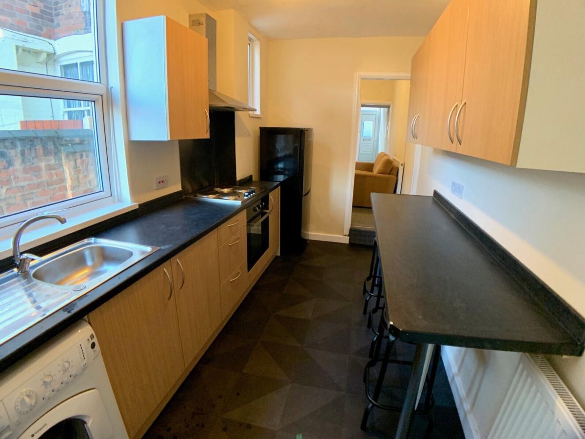 3 bedroom house for rent Grasmere Street Leicester, LE2 7DA UniHomes