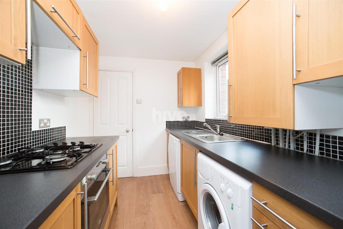 3 bedroom apartment for rent Malcolm Street, Newcastle, NE6 5PL UniHomes