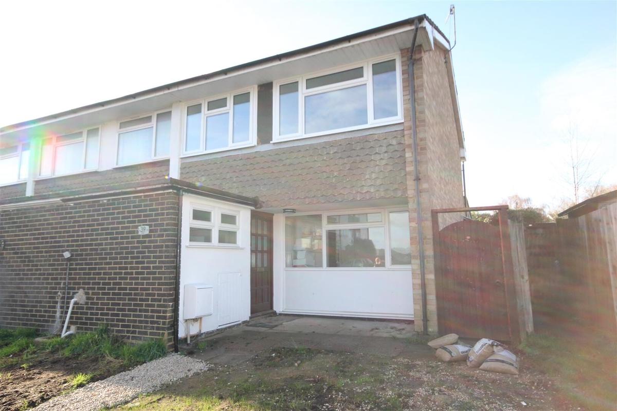 4 bedroom house for rent Guildford Park Avenue, Surrey, GU2 7NL UniHomes