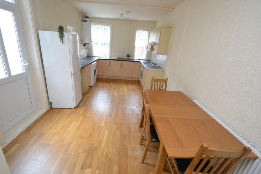 4 bedroom house for rent Ella Road, Nottingham, NG2 5GZ UniHomes