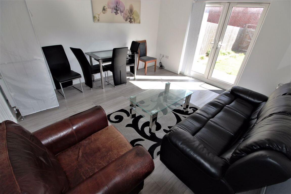 3 bedroom house for rent Anglian Way, Coventry, CV3 1QR UniHomes