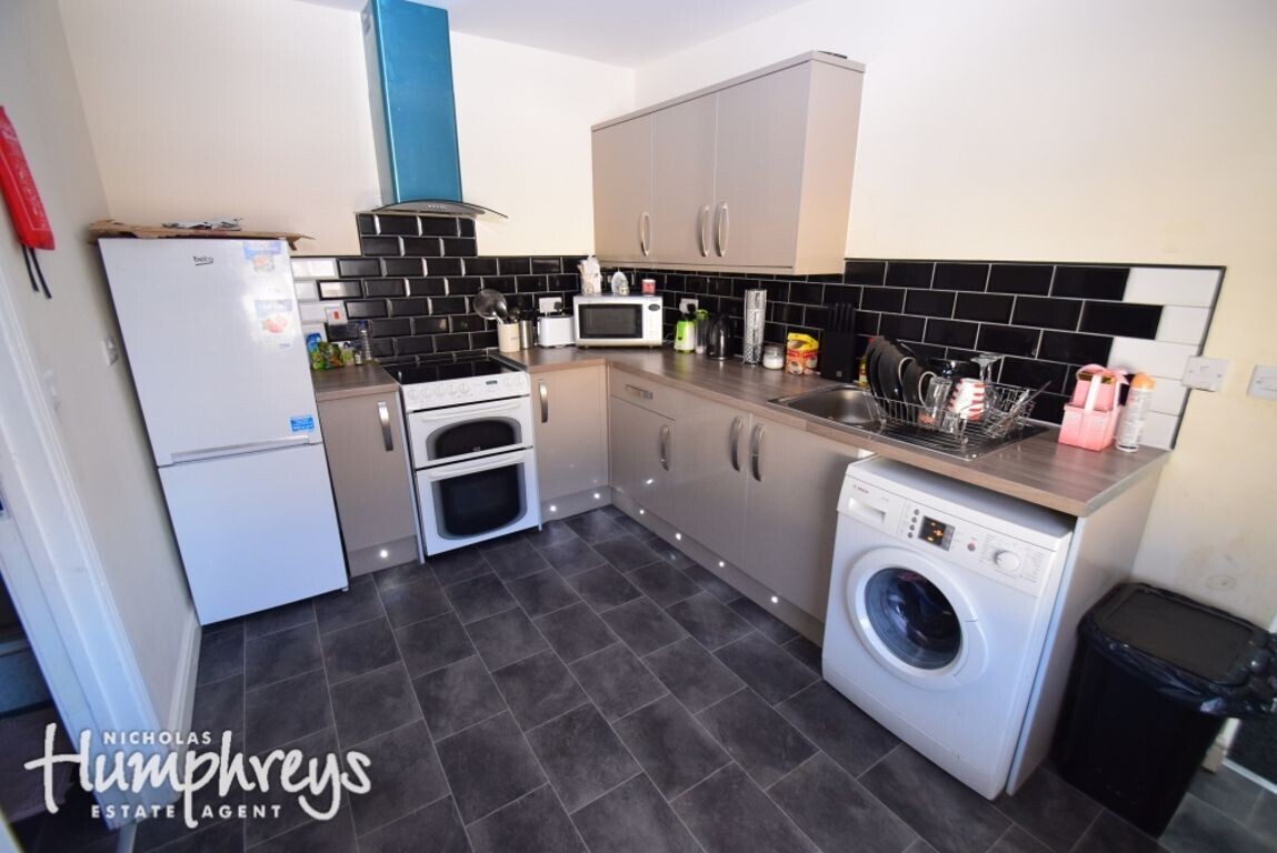 1 bedroom house for rent Regent Road, StokeonTrent, ST1 3BL UniHomes