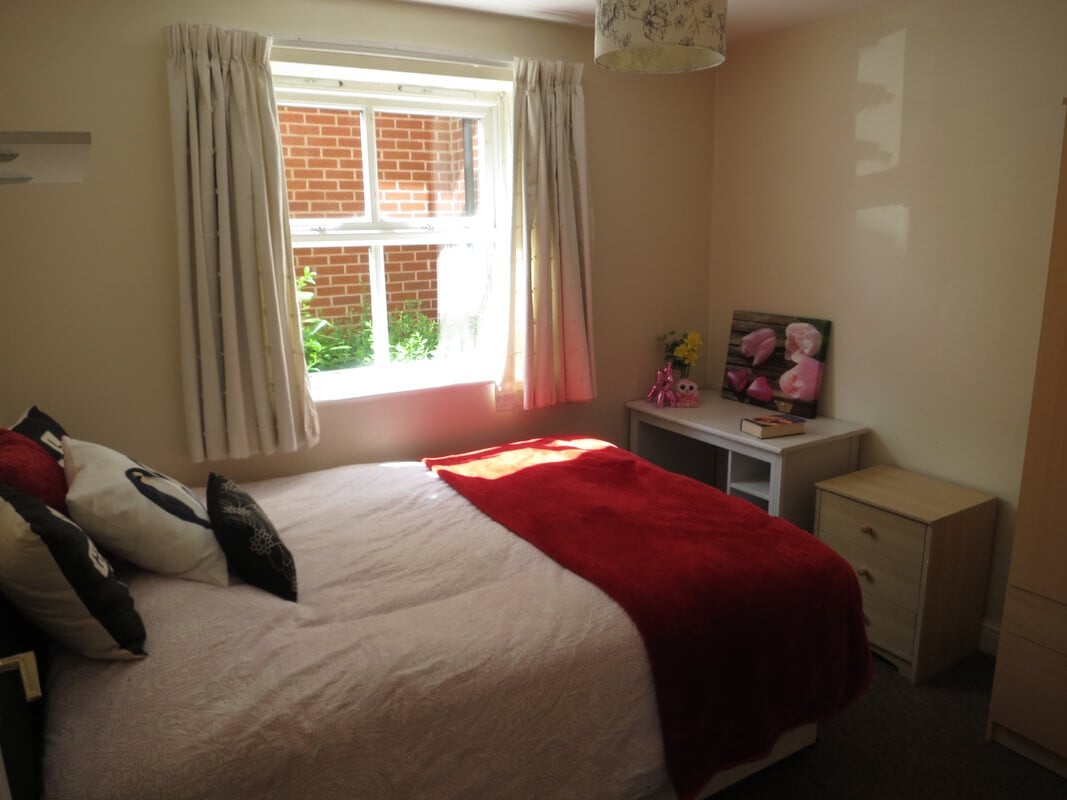 2 bedroom apartment for rent Julian Road, Nottingham, NG2 5AJ UniHomes