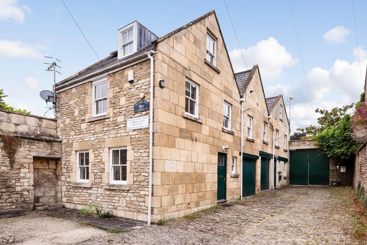 3 bedroom house for rent Lambridge Street, Bath, BA1 6RX UniHomes