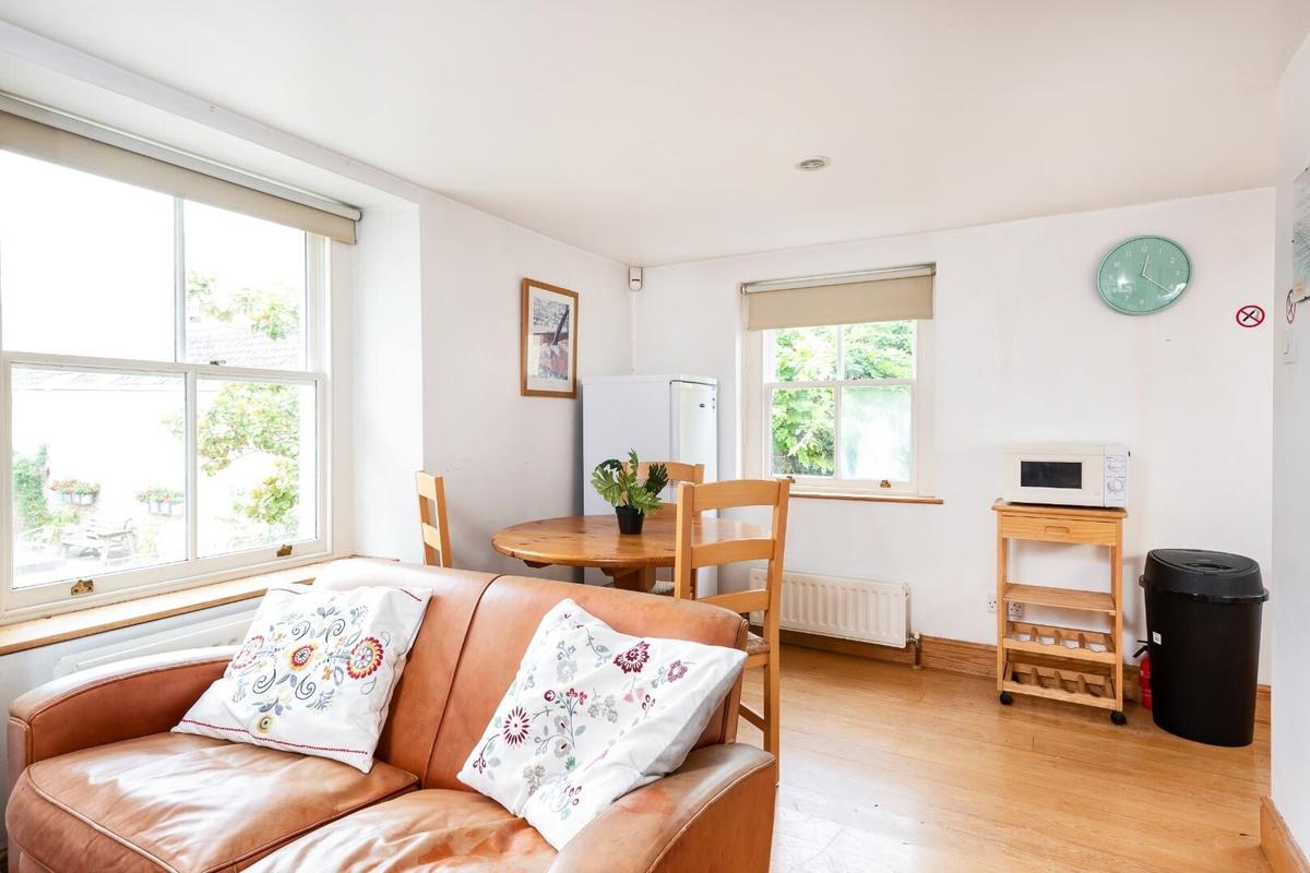 3 bedroom house for rent Lambridge Street, Bath, BA1 6RX UniHomes