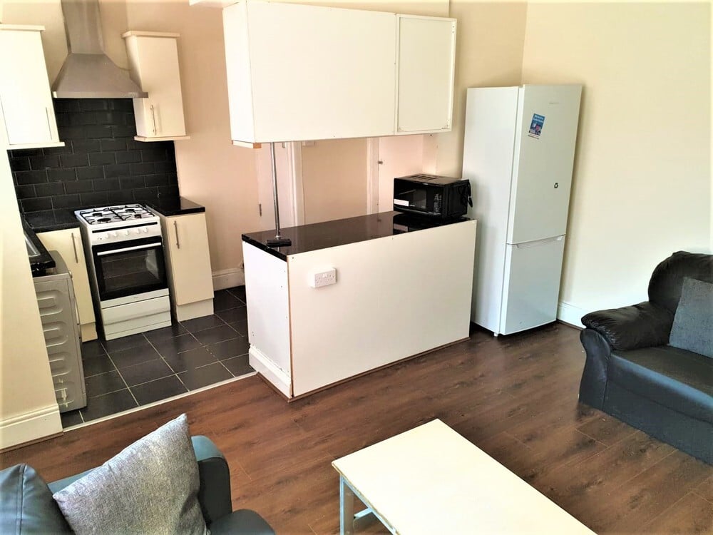 3 bedroom house for rent Kelsall Terrace, Three Beds, Leeds, Leeds, LS6