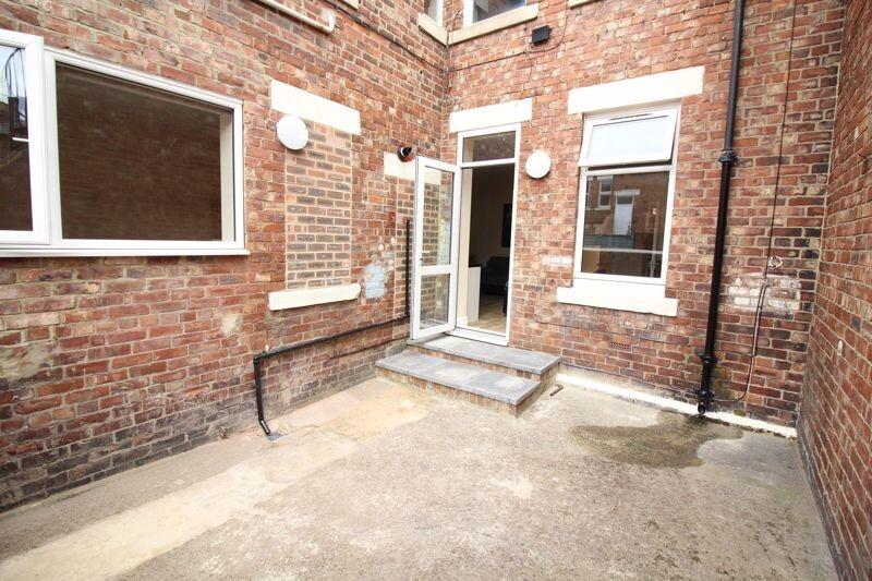 3 bedroom apartment for rent Bayswater Road, Newcastle, NE2 3HR UniHomes