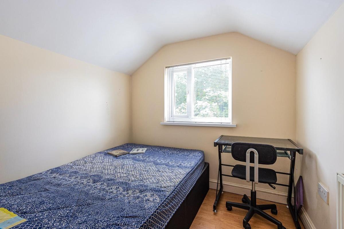 6 bedroom house for rent Rhymney Street, Cardiff, CF24 4DG UniHomes