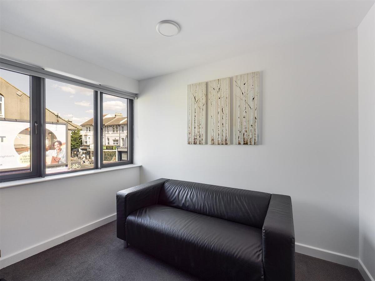 2 bedroom apartment for rent Edinburgh Road, Brighton, BN2 3HY UniHomes
