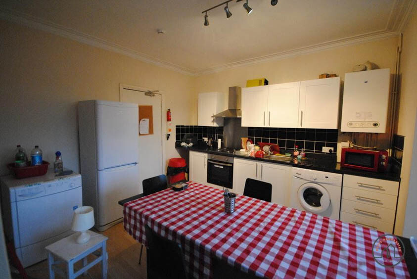 4 bedroom house for rent Hartley Avenue, Leeds, LS6 2LP UniHomes