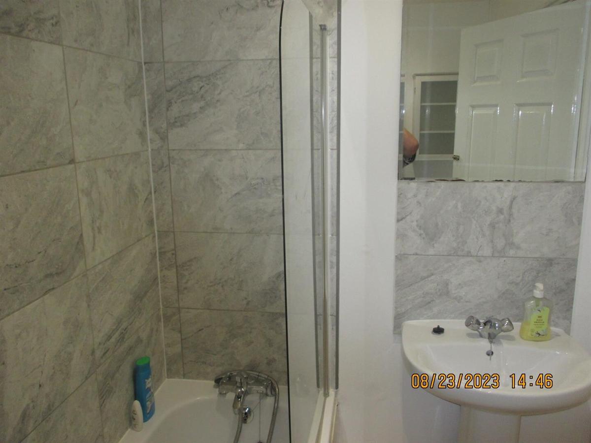 2 bedroom apartment for rent Waverley Road, Portsmouth, PO5 2PF UniHomes