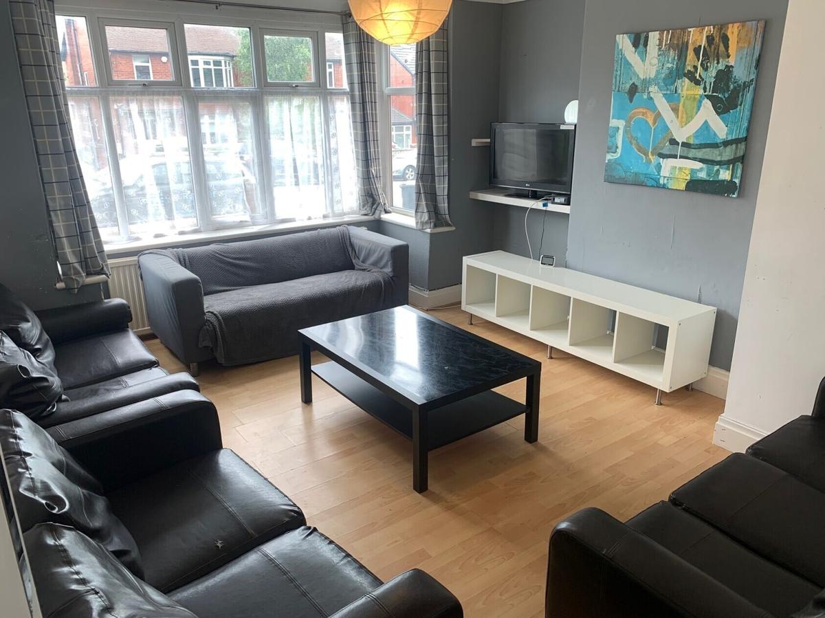 5 bedroom house for rent St. Annes Road, Leeds, LS6 3NY UniHomes