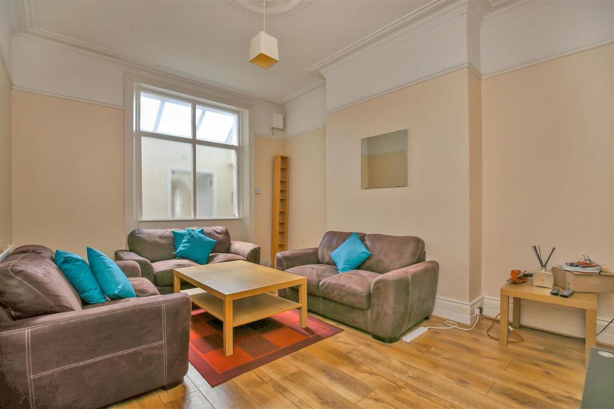 7 bedroom house for rent Sandyford Road, Newcastle, NE2 1RN UniHomes