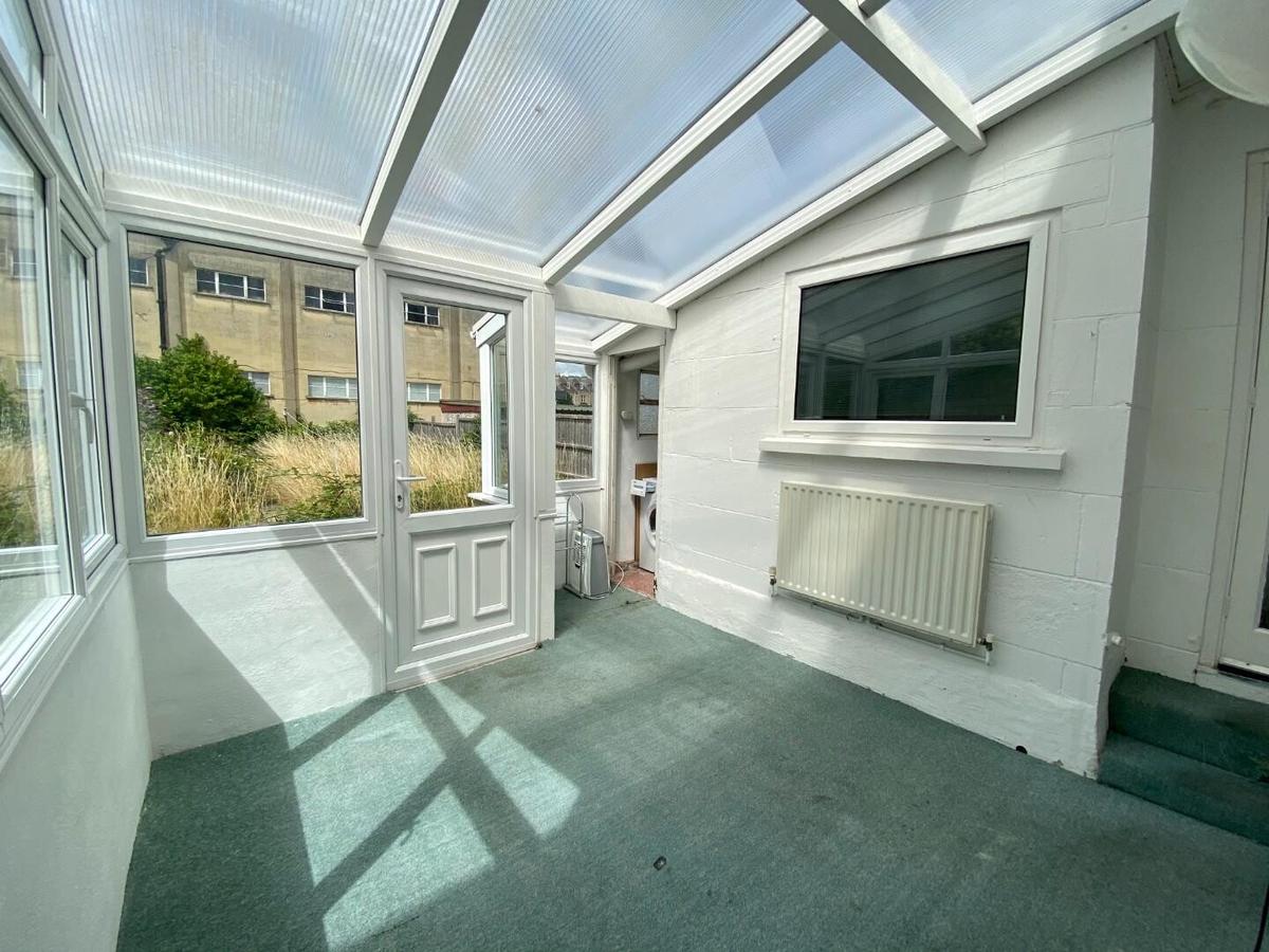 4 bedroom house for rent Shaftesbury Road, Bath, BA2 3LH UniHomes