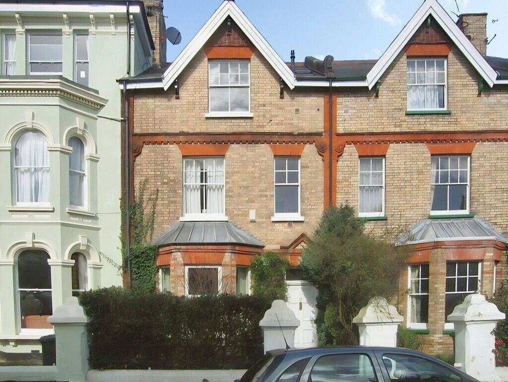 2 bedroom apartment on Powderham Crescent, Pennsylvania, Exeter