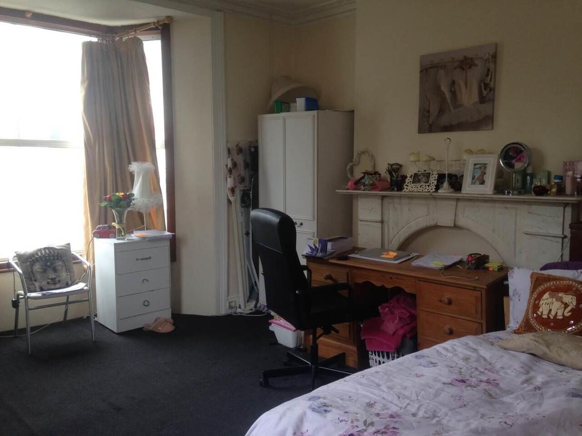 3 bedroom house for rent Montpelier Place, Brighton, BN1 3BF UniHomes