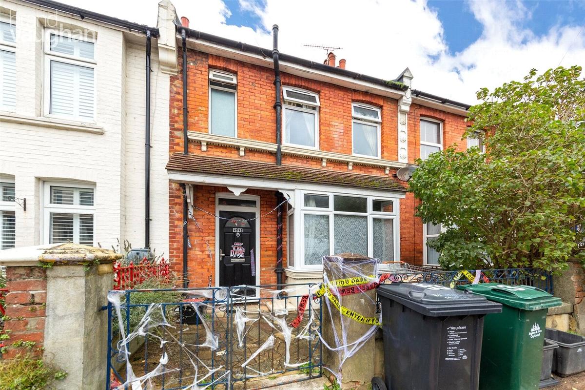 4 bedroom house for rent Buller Road, Brighton, BN2 4BH UniHomes